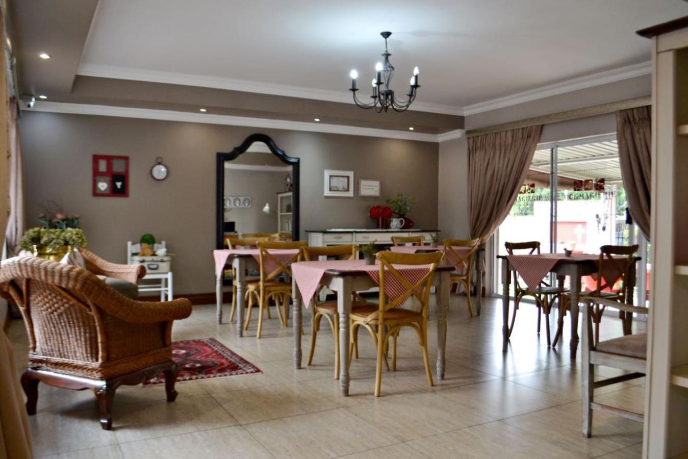 Bokmakierie Gastehuis Emalahleni Pty Ltd Экстерьер фото